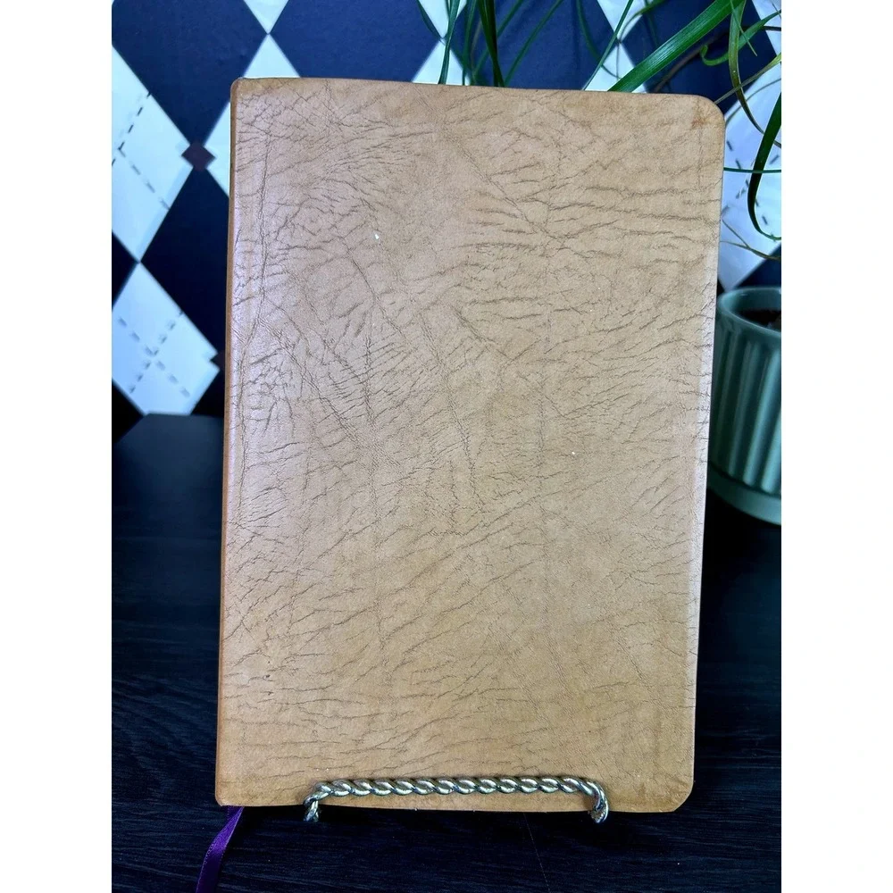 Power of a Praying Woman Bible NIV Camel Bonded Leather Stormie Omartian